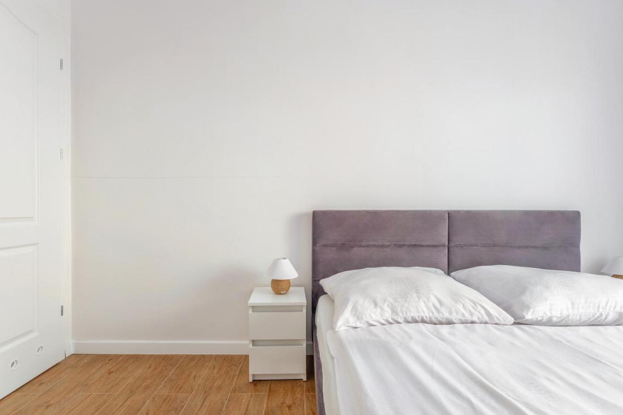 Boho Apartment Janow Z Miejscem Parkingowym Лодзь Екстер'єр фото